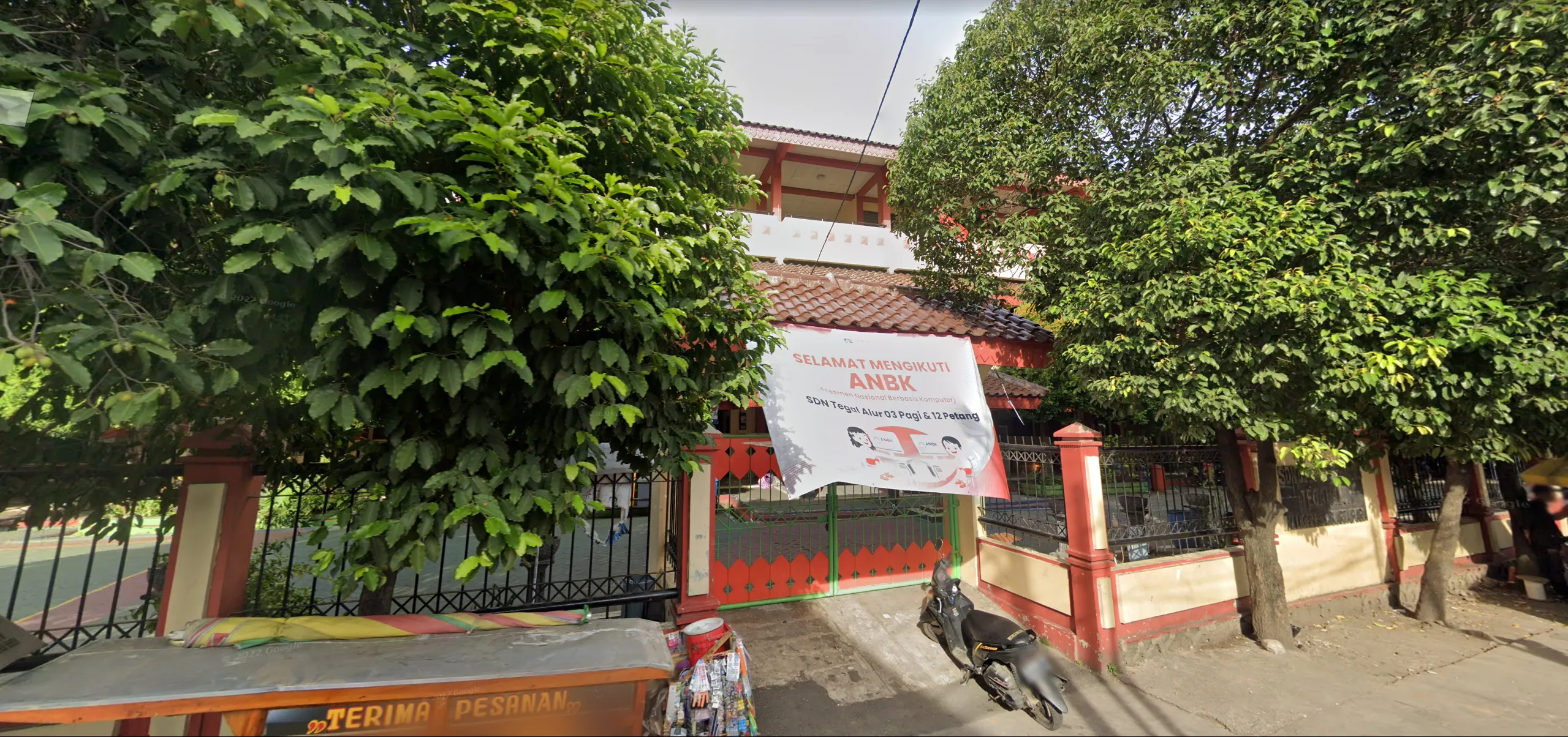 Layanan Publik